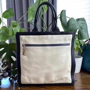 ISAAC MIZRAHI Cream Square Tote Bag